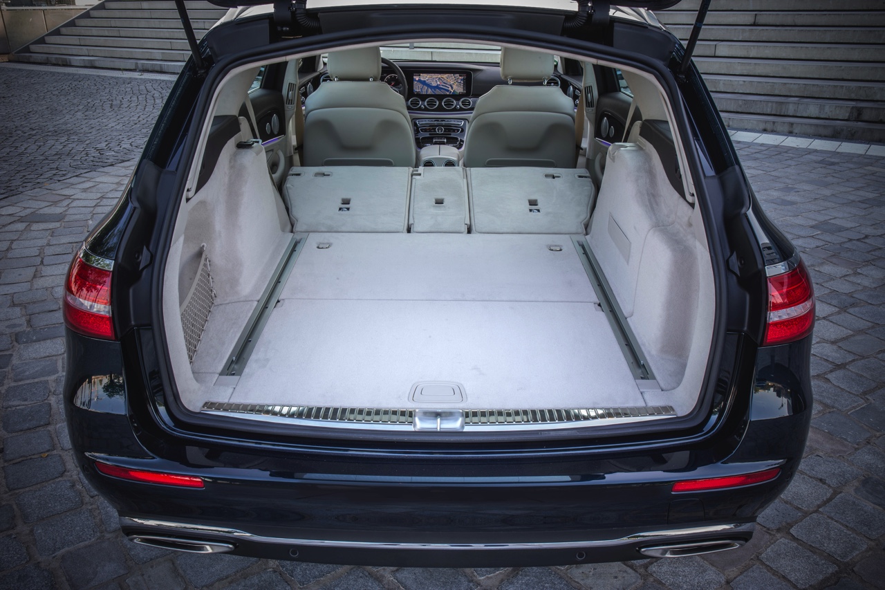 AutoVandaag deed een rijtest met de nieuwe Mercedes-Benz E-Klasse Estate in de uitvoering E220d.