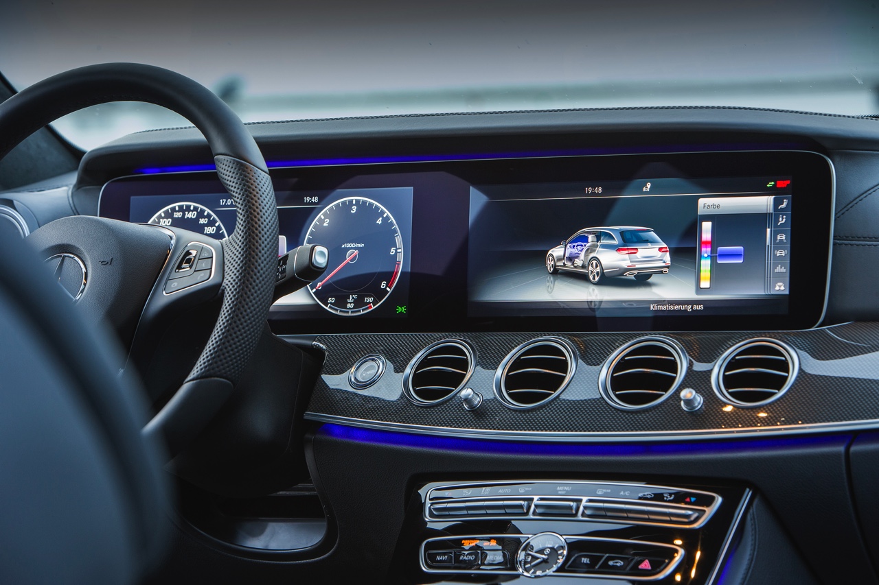 AutoVandaag deed een rijtest met de nieuwe Mercedes-Benz E-Klasse Estate in de uitvoering E220d.