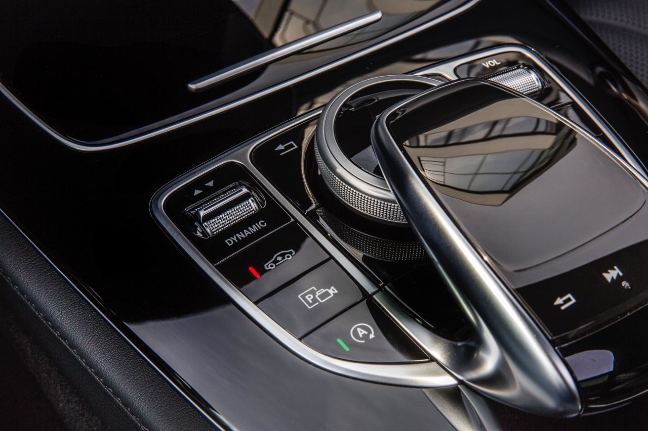 AutoVandaag deed een rijtest met de nieuwe Mercedes-Benz E-Klasse Estate in de uitvoering E220d.