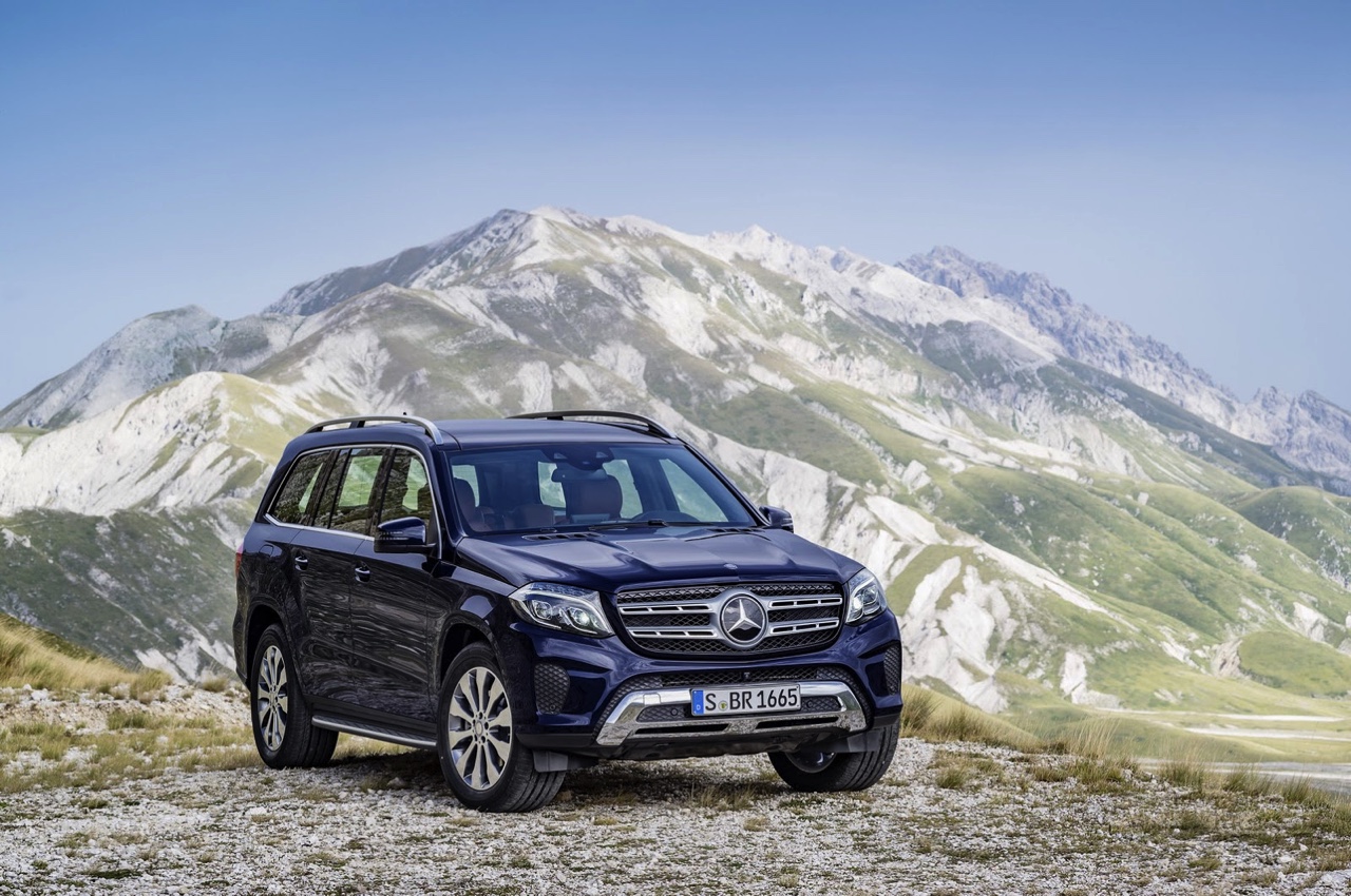 De nieuwe Mercedes-Benz GLS X166 is een feit. We zetten de prijzen en uitvoeringen van de GL-opvolger op een rij. Ook de Mercedes-AMG GLS 63 is al onthuld.