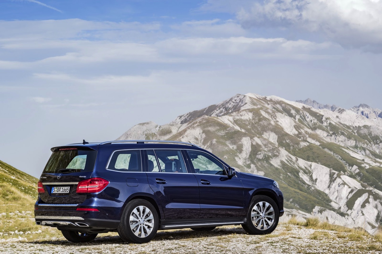 De nieuwe Mercedes-Benz GLS X166 is een feit. We zetten de prijzen en uitvoeringen van de GL-opvolger op een rij. Ook de Mercedes-AMG GLS 63 is al onthuld.