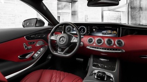 Autotest Mercedes-Benz S 500 4MATIC Coup, de nieuwe S-Klasse Coup met het unieke tilt-systeem.