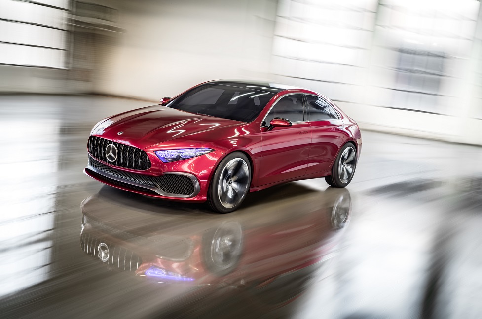 Op de Shanghai Motor Show heeft Mercedes-Benz de Concept A Sedan. De conceptcar toont ons een voorproefje van de volgende generatie compacte modellen, maar ook een nieuwe carrosserievariant.