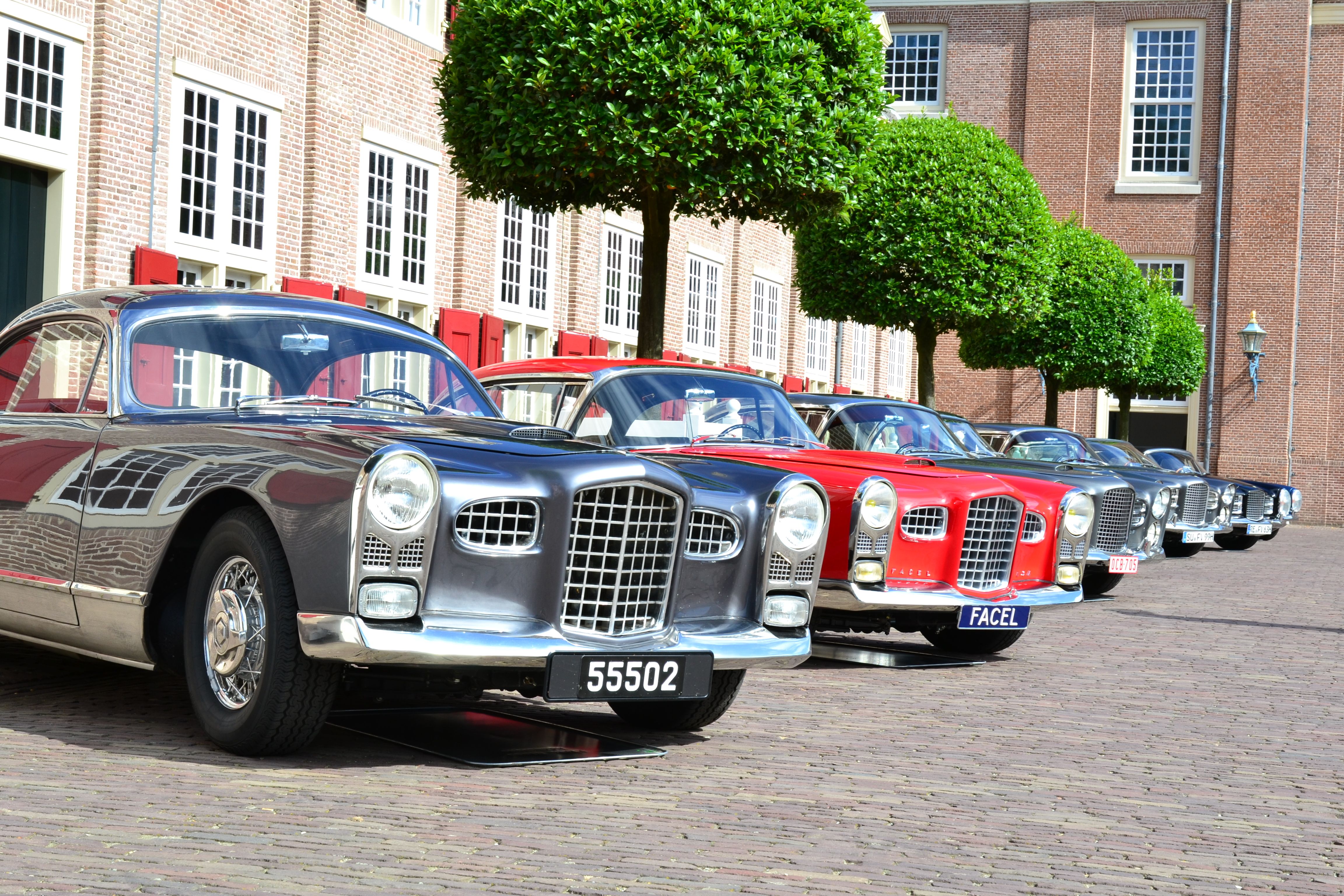 Deze kortingscode geeft 2.50 euro per ticket korting op entreekaarten voor Concours d'Elegance Paleis het Loo 2016, het glansrijke evenement vol autohistorie.