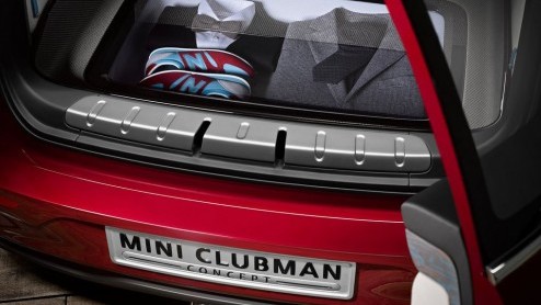 Mini toont op de Autosalon van Geneve een voorbode van de nieuwe Clubman. Mini spreekt nog van een concept maar de auto is natuurlijk vrijwel productierijp.