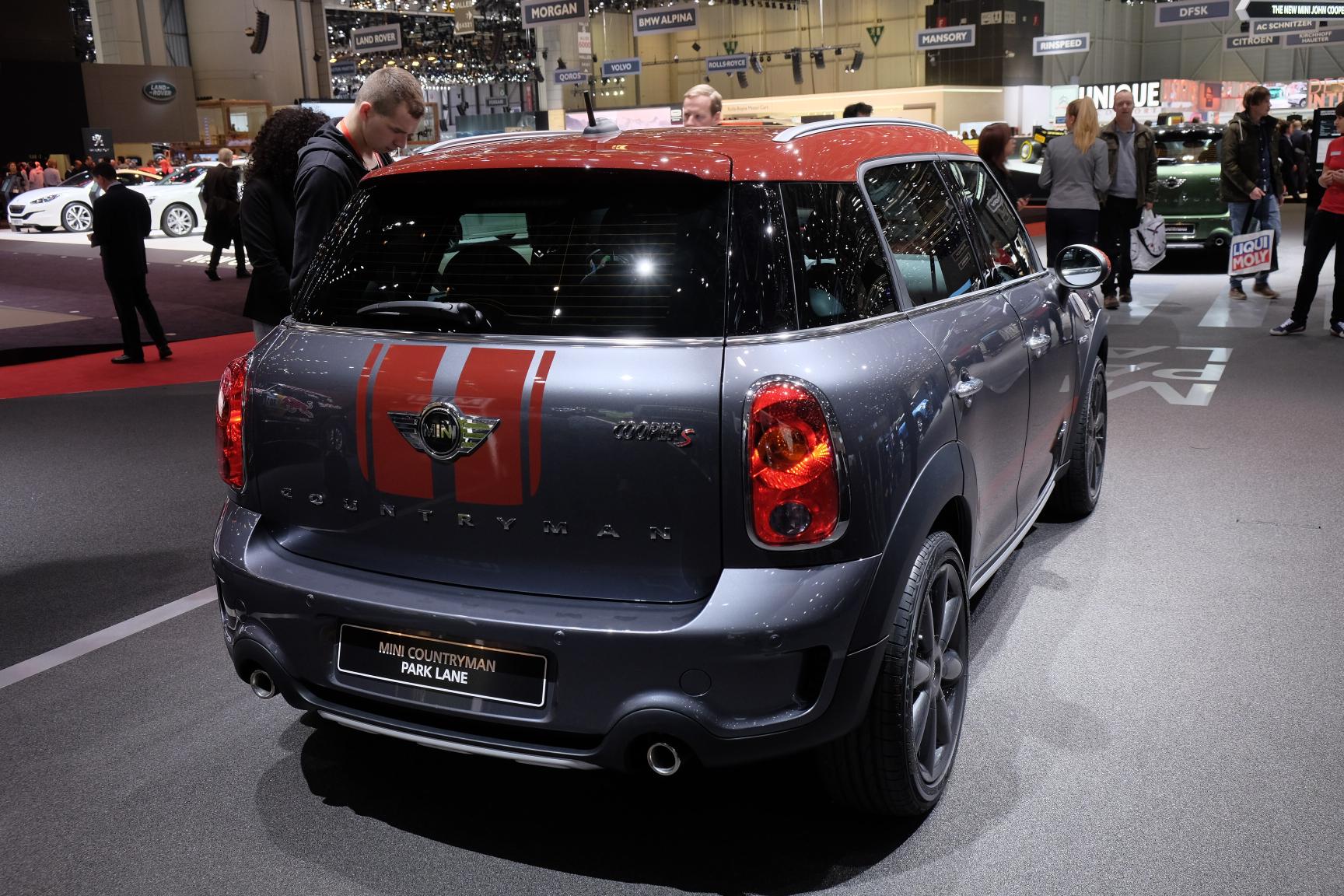 Mini Countryman in juli naar Nederland in de exclusieve Park Lane of Park Lane Chili editie, een speciale uitvoering met specifieke in- en exterieurdetails.