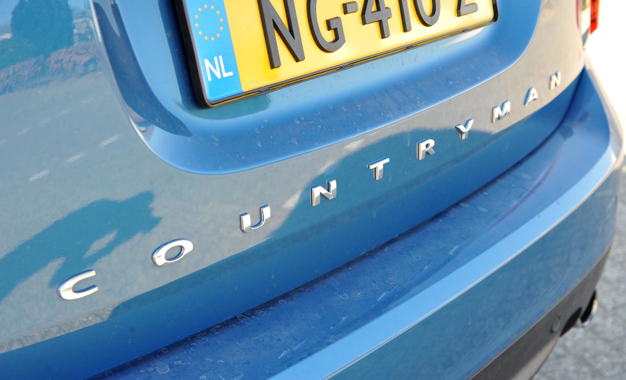 Mini maakt de tweede generatie Countryman maar liefst 20 centimeter langer. Dat is goed nieuws voor de functionaliteit. De topklassekwaliteit vraagt echter wel een bijbehorende prijs.