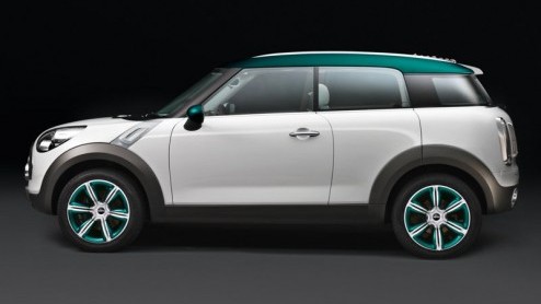 Een opgestoerde Mini-telg zat al even in het vat. Na de hatchback, cabrio en Clubman presenteert Mini nu een nieuwe variant: de Crossover concept, die we al meerdere malen bepakt voorbij zaken komen o