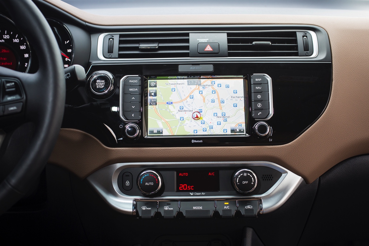 Autotest vernieuwde Kia Rio 2015. Het zijn de details die de Koreaan nog beter hebben gemaakt.