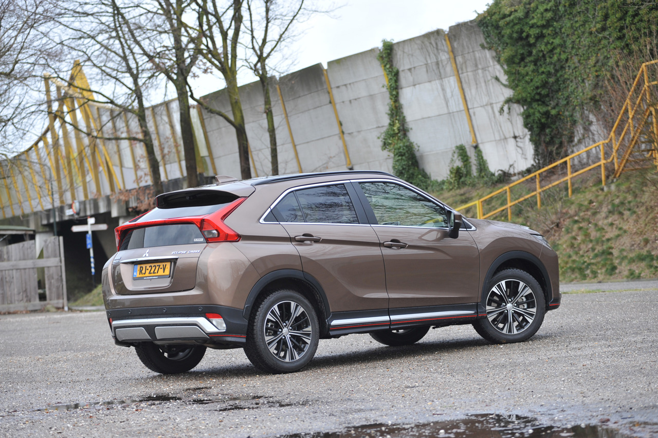 Mitsubishi plaatst tussen de ASX en Outlander een derde SUV, de Eclipse Cross.