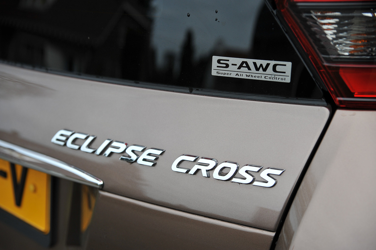Mitsubishi plaatst tussen de ASX en Outlander een derde SUV, de Eclipse Cross.