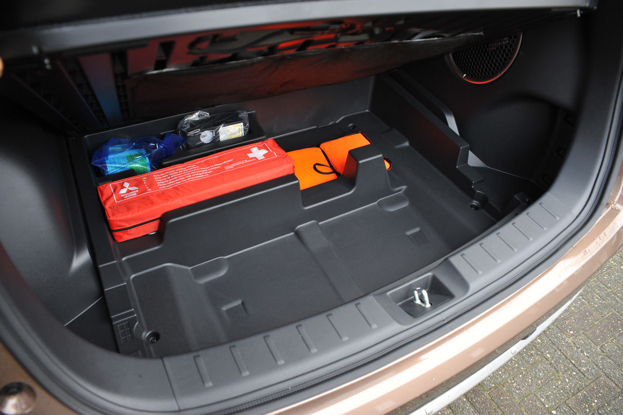 Mitsubishi plaatst tussen de ASX en Outlander een derde SUV, de Eclipse Cross.