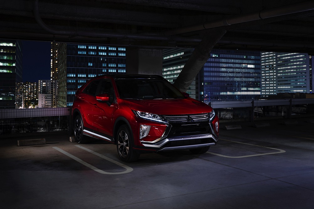 Mitsubishi heeft het doek getrokken van de Eclipse Cross, de volledig nieuwe SUV van het merk. Wat heeft het nieuwe broertje van de ASX en Outlander in zijn mars?