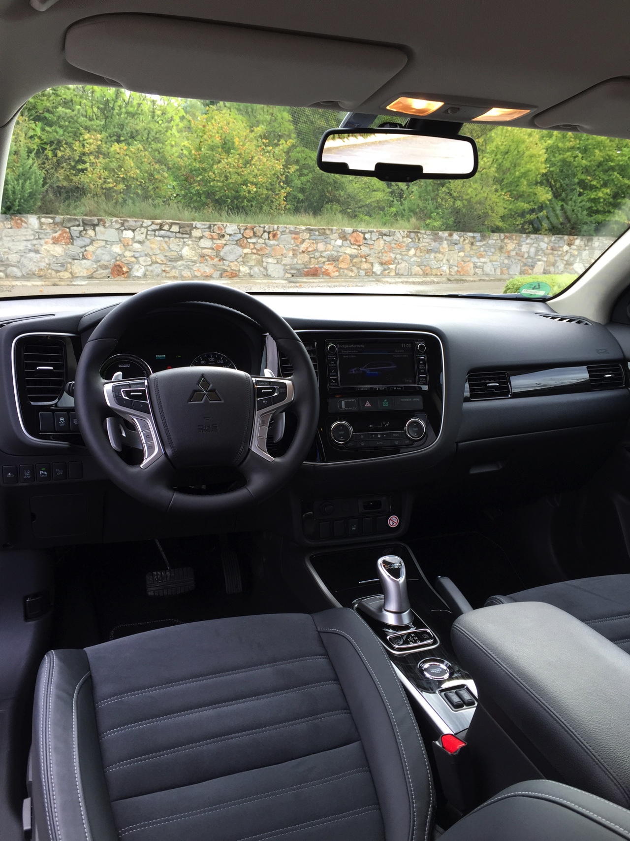 Autotest van de nieuwe Mitsubishi Outlander PHEV facelift, het model dat eind 2015 op de markt komt en flink verbeterd is ten opzichte van zijn voorganger. Met 7% bijtelling aantrekkelijk voor lease.
