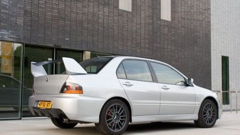De echte rallysuccessen zijn inmiddels voor andere merken, maar Mitsubishi blijft voor de liefhebbers gelukkig steeds een nieuwe versie van de Lancer Evolution bedenken. Inmiddels zijn de Japanners aa