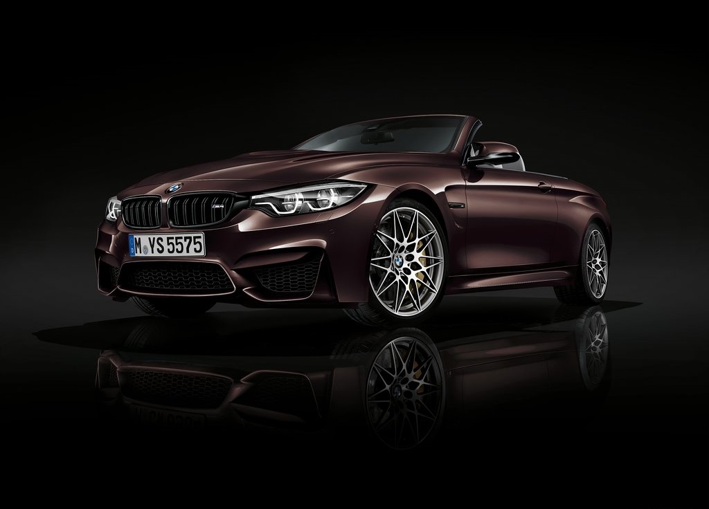 BMW geeft de BMW 4 Serie een modeljaarupdate. De wijzigingen zijn te miniem om te spreken van een facelift, maar er is zeker wat veranderd. Ook voor andere BMW-modellen zijn er kleine wijzigingen.