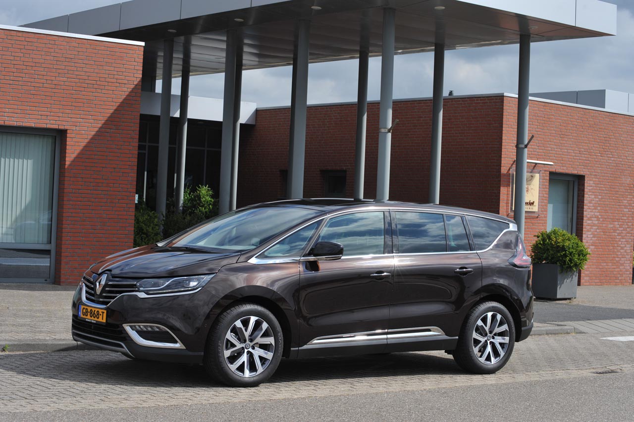 Renault vervangt in het topmodel van de Espace de 200 pk 1.6-motor voor een 225 pk 1.8-liter.