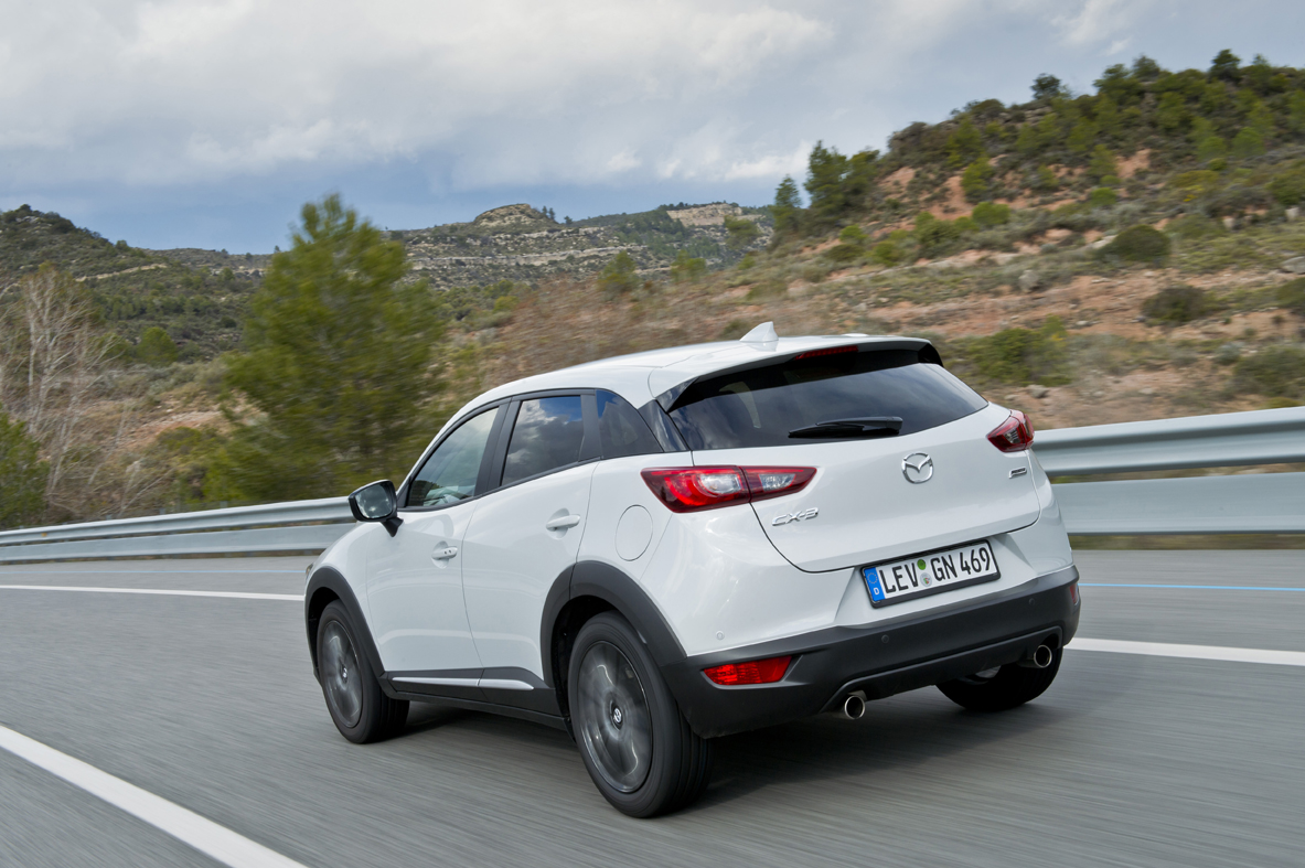 Nieuwe Mazda CX-3 is er vanaf 20.990 euro, maar de SkyLease GT dieselversie start bij 28.290 euro terwijl de populaire benzineversie GT-M op 27.490 euro uit komt.