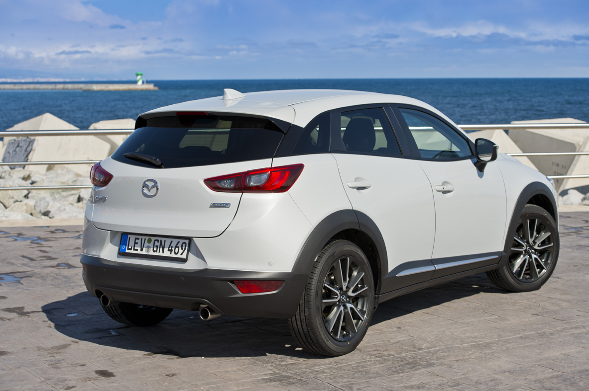 Nieuwe Mazda CX-3 is er vanaf 20.990 euro, maar de SkyLease GT dieselversie start bij 28.290 euro terwijl de populaire benzineversie GT-M op 27.490 euro uit komt.