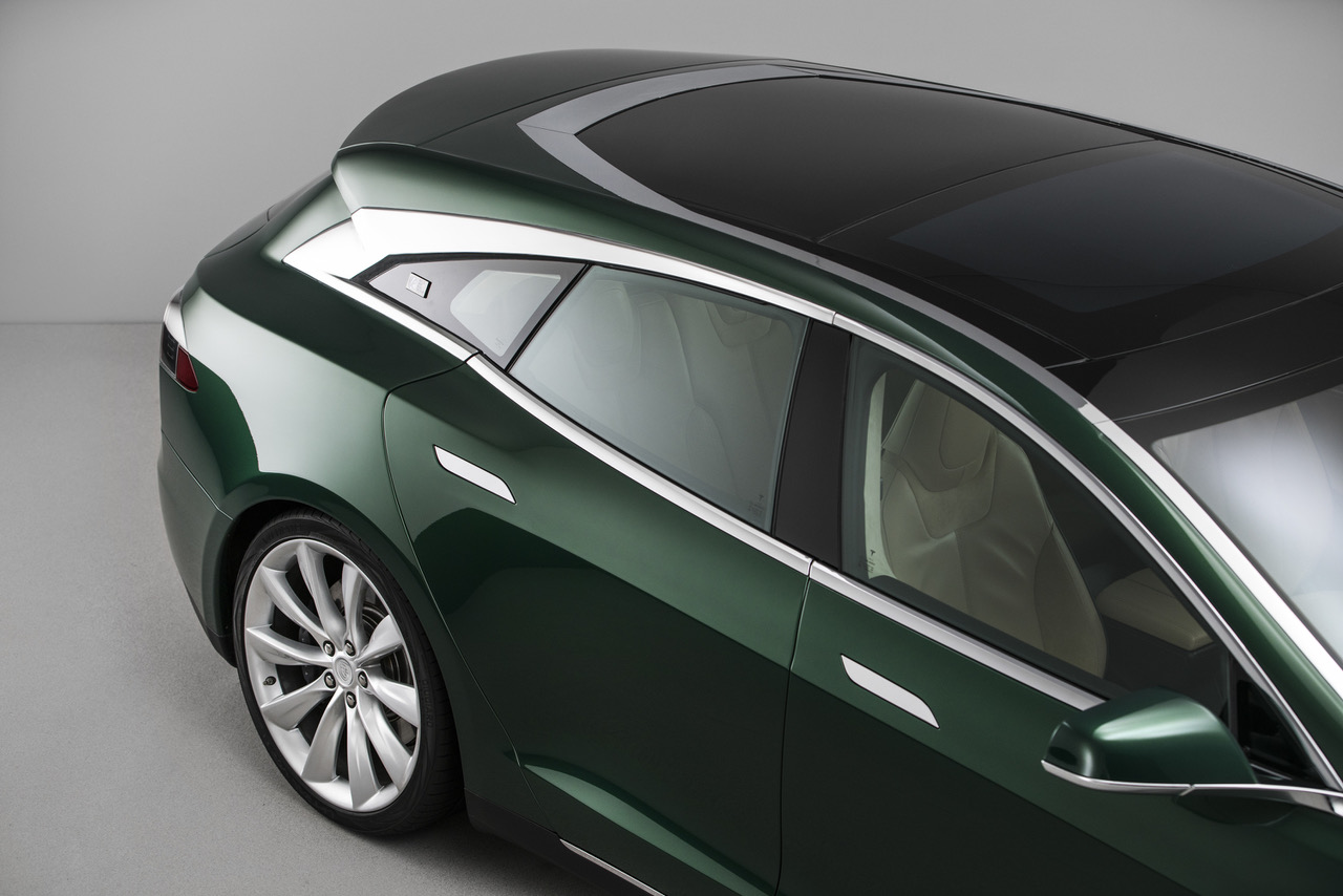 RemetzCar heeft het ontwerp van Niels van Roij van een Tesla Model S Shooting Brake tot in de perfectie uitgevoerd.