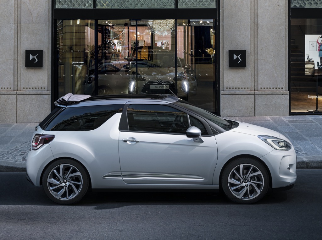 De DS3 krijgt in 2016 een echte facelift zodat de neus in lijn is met de DS4 en DS5. De nieuwe DS3 staat op de Autosalon van Genve.