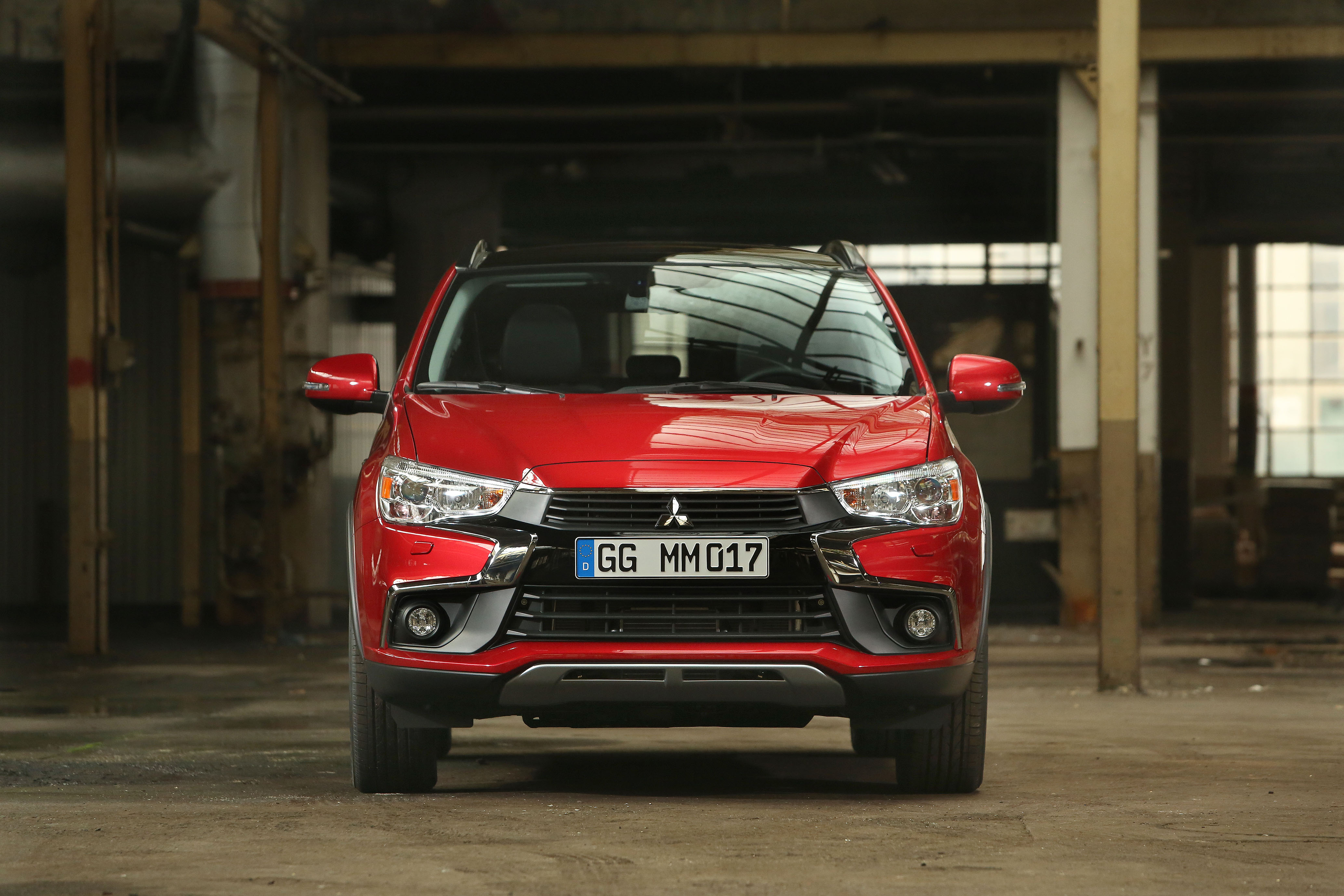 Vernieuwde Mitsubishi ASX komt na de zomer 2016 naar Nederland. De compacte SUV krijgt een echte facelift met nieuw Dynamic Shield gezicht en verbeterd interieur.