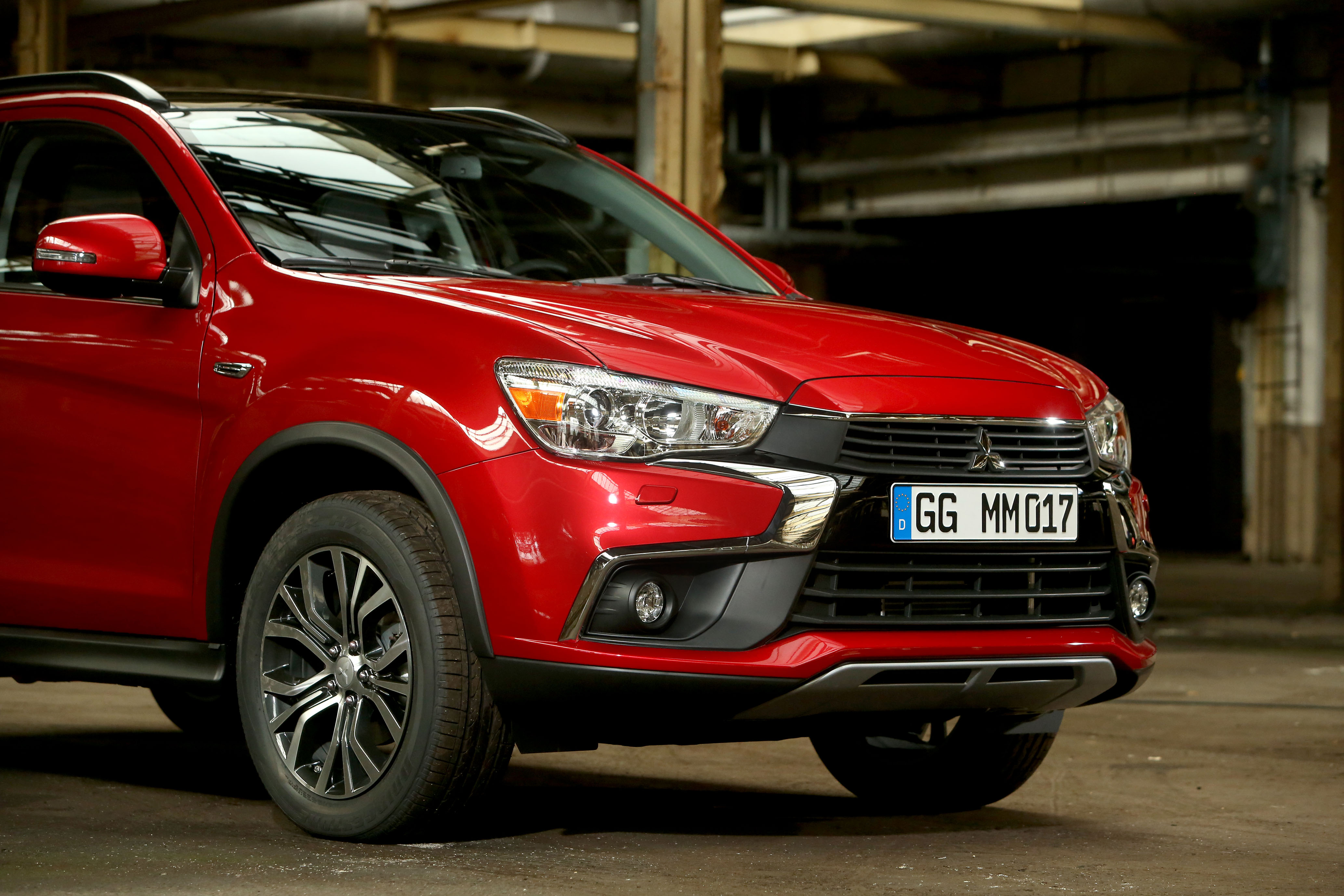 Vernieuwde Mitsubishi ASX komt na de zomer 2016 naar Nederland. De compacte SUV krijgt een echte facelift met nieuw Dynamic Shield gezicht en verbeterd interieur.