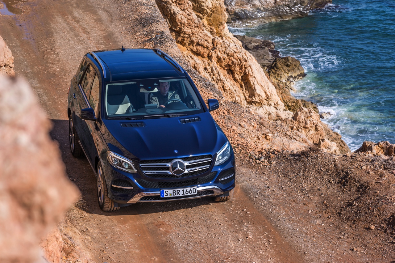 Debuut facelift M-Klasse als Mercedes GLE met nieuwe GLE 500e plug-in hybride en AMG-varianten.