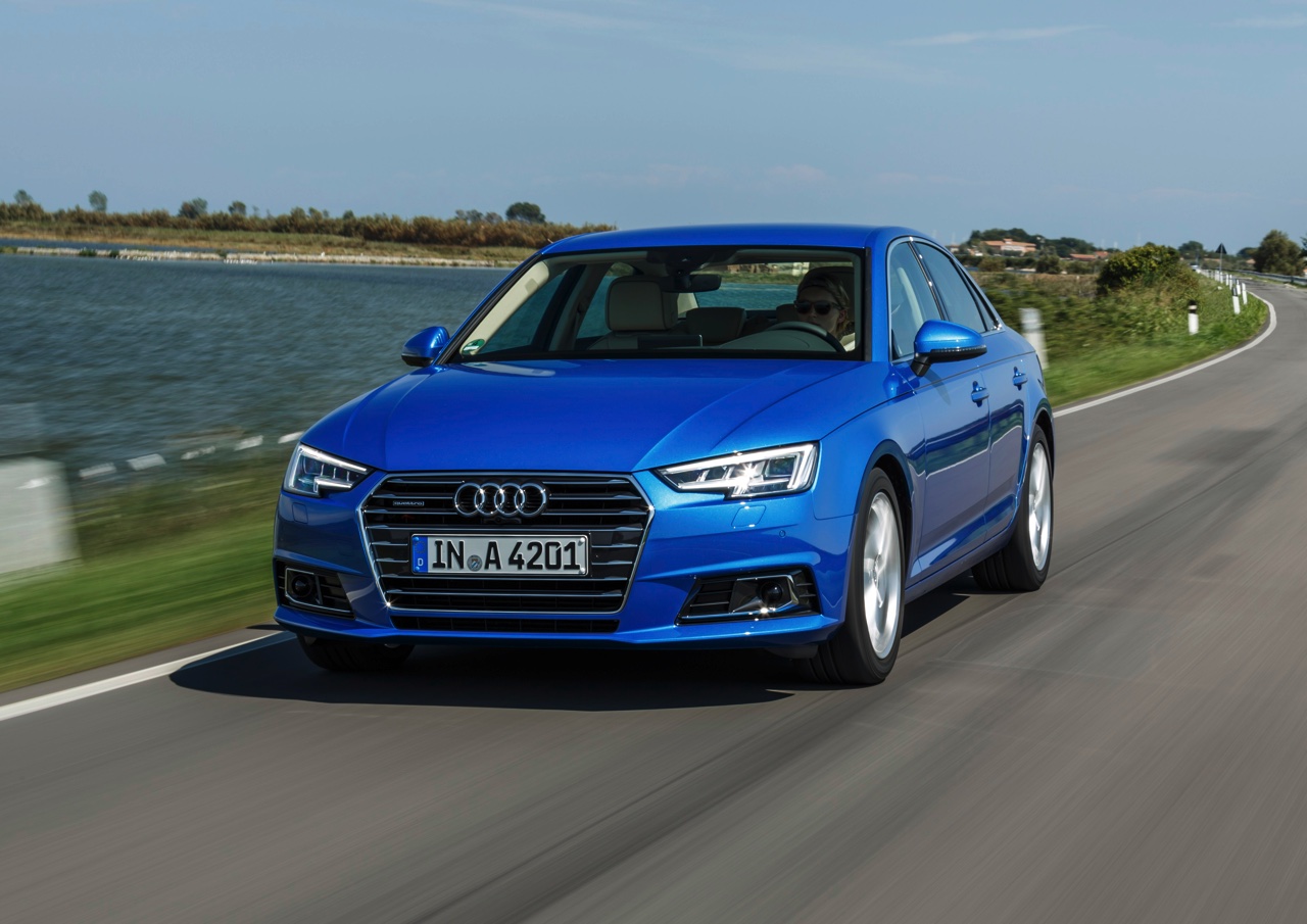 Autotest nieuwe Audi A4 2.0 TFSI 190 pk S tronic, de zuinige sportsedan met 20% bijtelling. Hij staat samen met de A4 3.0 TDI quattro garant voor sportieve prestaties en veel innovaties.