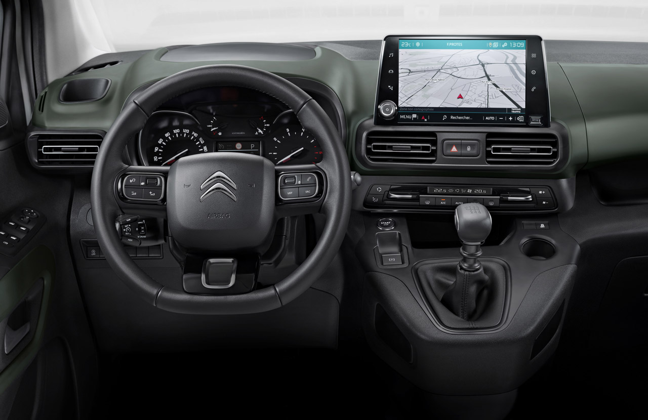 Citroen lanceert de nieuwe Berlingo en loopt voor op de nieuwe Peugeot Partner en Opel Combo.