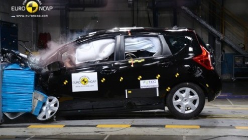 Viersterrenscores van nieuwe Ford EcoSport, Nissan Note, BMW i3 in EuroNCAP.