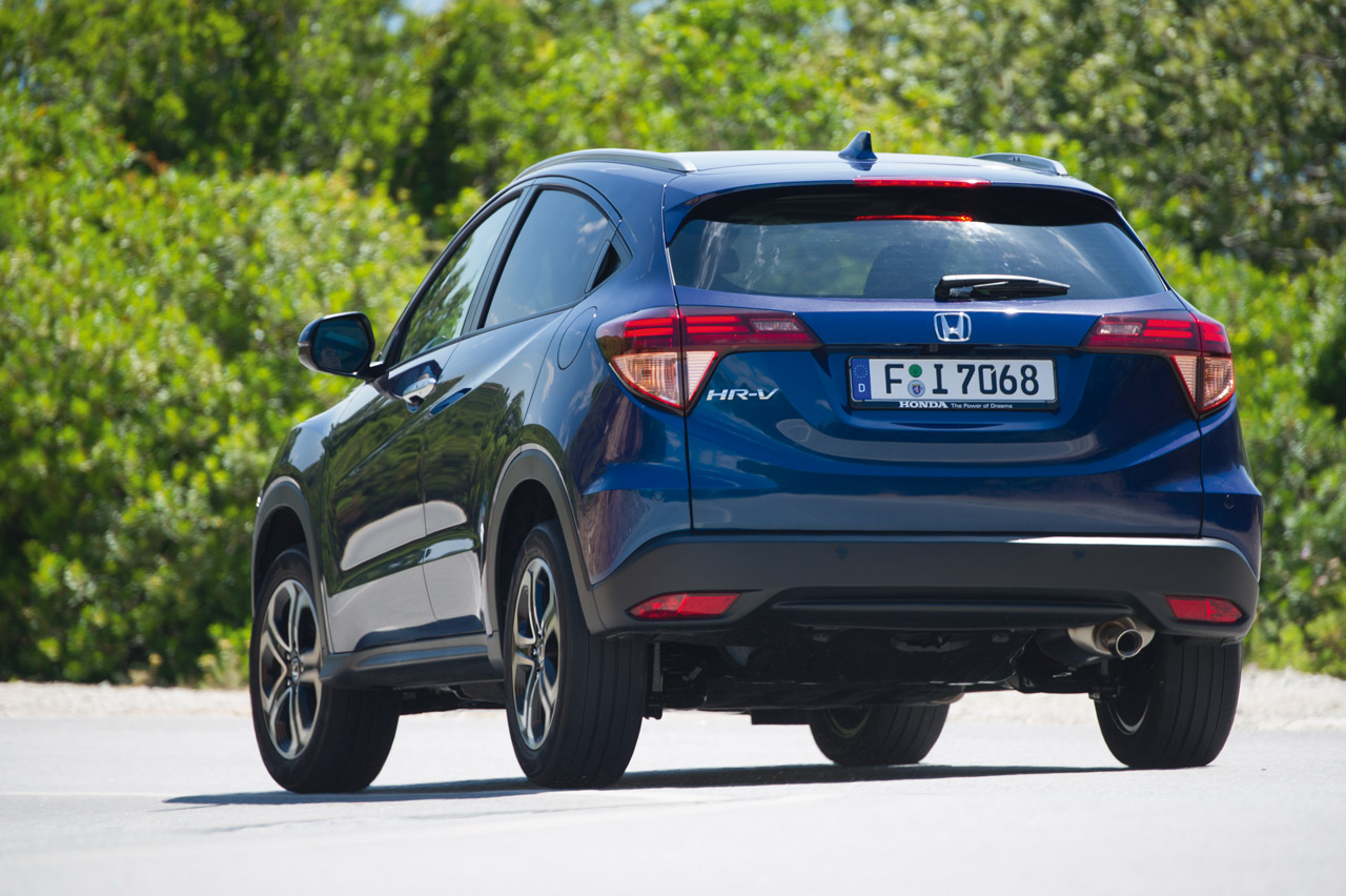 Honda HR-V autotest: de nieuwe compacte cross-over heeft de ruimte van een veel grotere en staat merk sterke motoren potent in de markt.