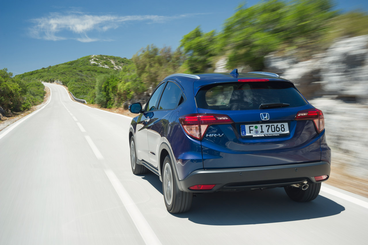 Honda HR-V autotest: de nieuwe compacte cross-over heeft de ruimte van een veel grotere en staat merk sterke motoren potent in de markt.