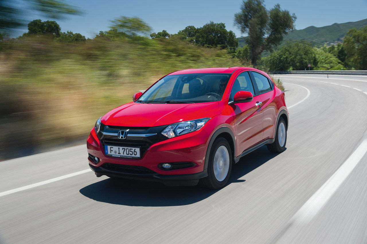 Honda HR-V autotest: de nieuwe compacte cross-over heeft de ruimte van een veel grotere en staat merk sterke motoren potent in de markt.