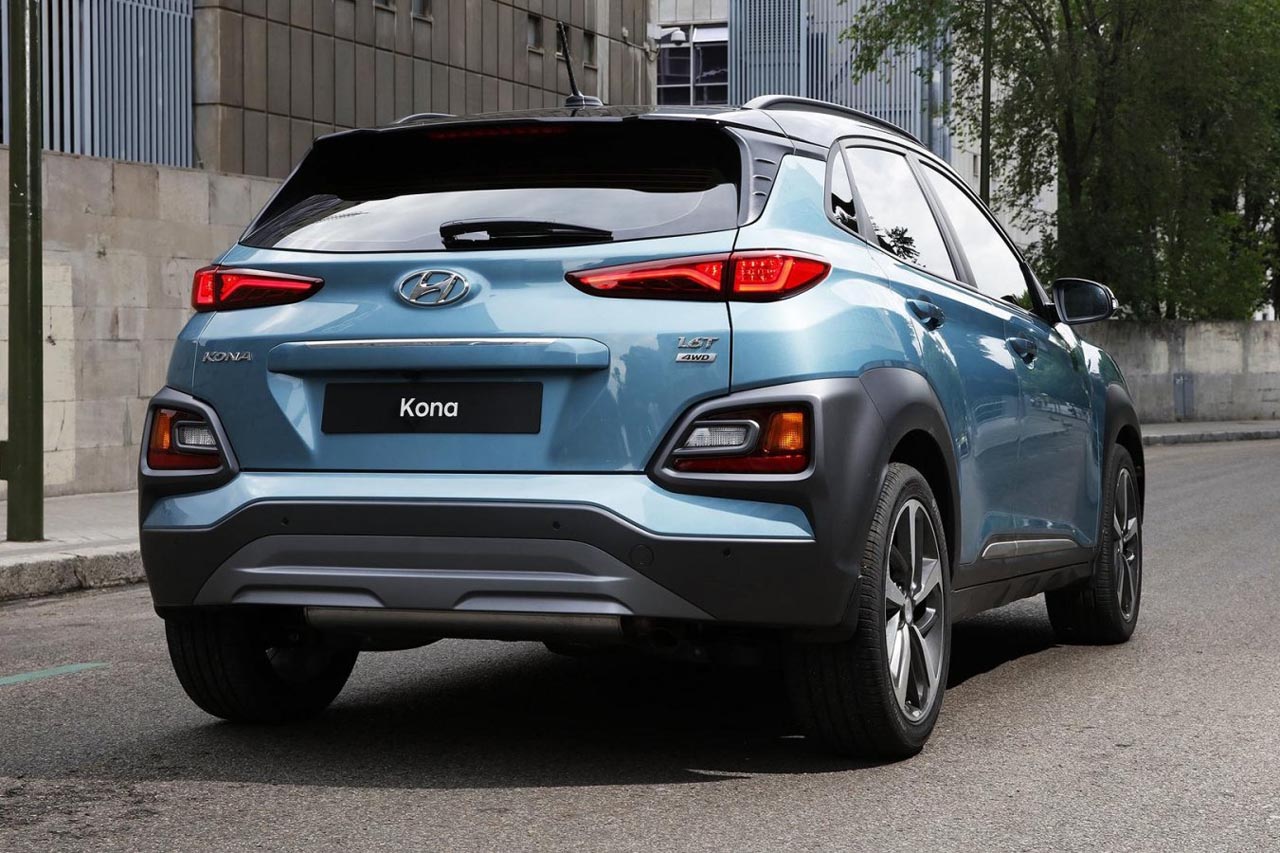 De nieuwe Hyundai Kona compacte SUV laat zich nu in vol ornaat zien.