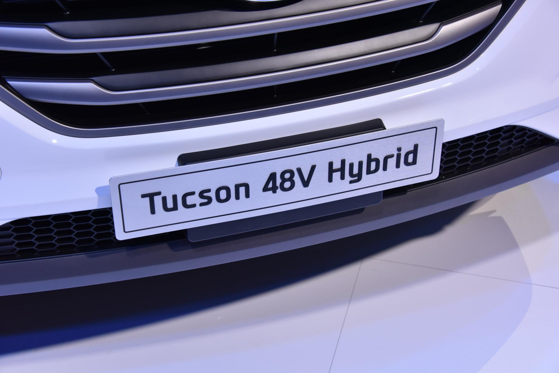 Hyundai zet presentatie Tucson kracht bij met Tucson 48V Hybrid Concept en Tucson 1.7 CRDi plug-in hybride