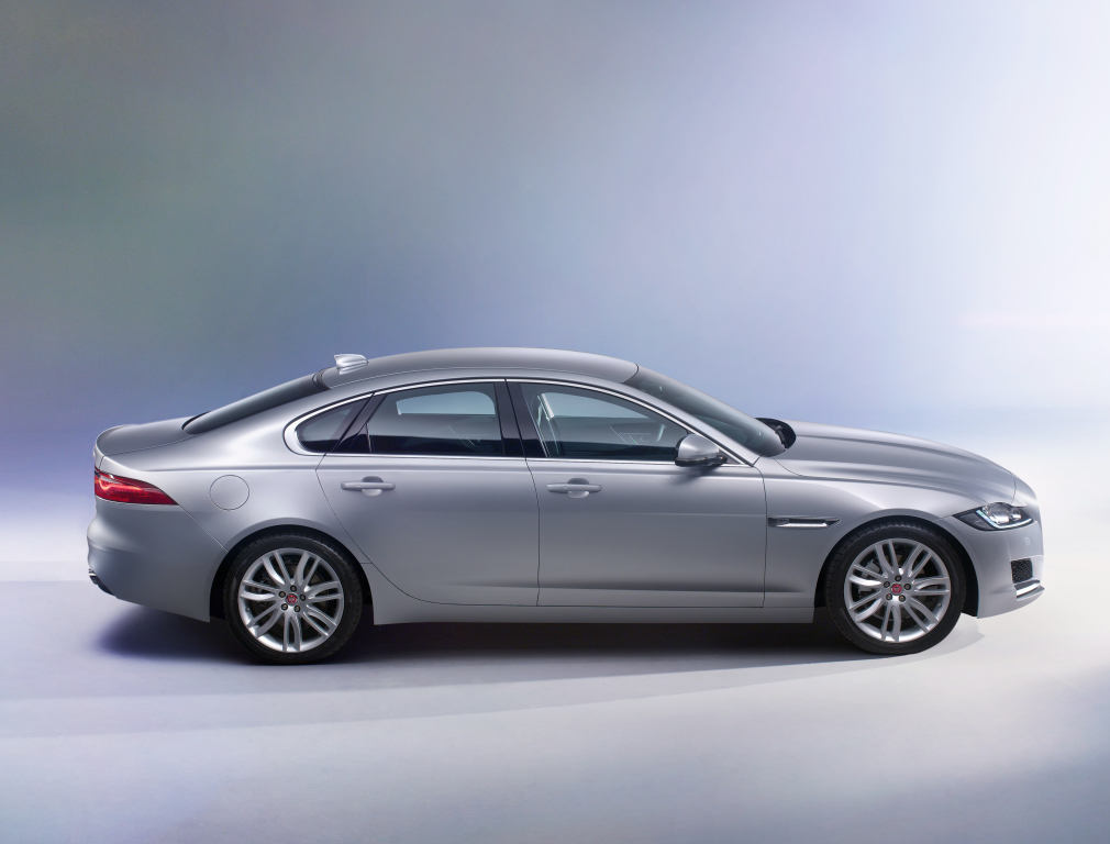 Prijzen en uitvoeringen nieuwe Jaguar XF bekend. De dieselvariant scoort 20% bijtelling.