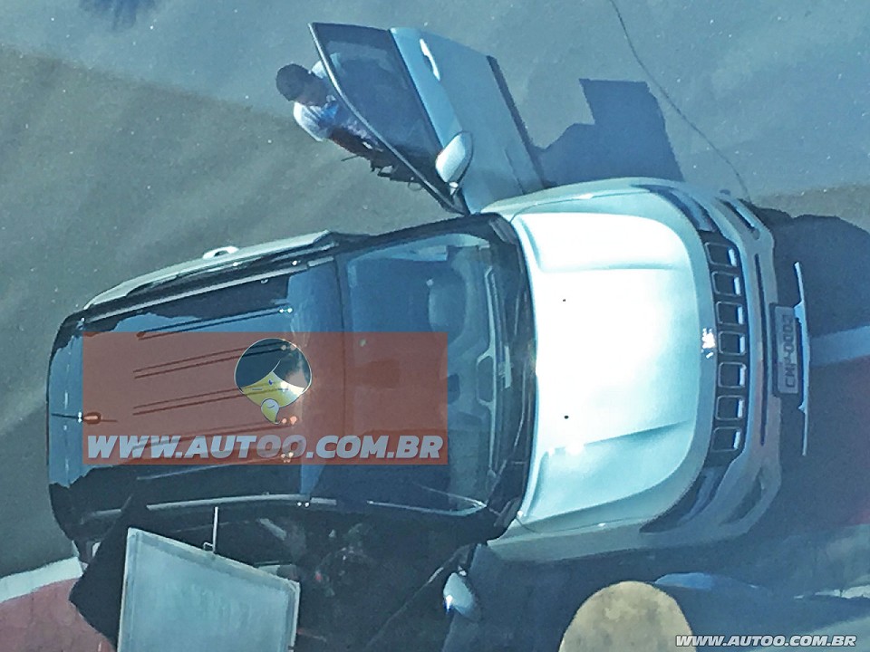 De nieuwe Jeep Compass, die de huidige Compass en Patriot gaat vervangen, is gespot tijdens een photoshoot in Brazili, waardoor we nu al weten hoe hij eruit komt te zien.
