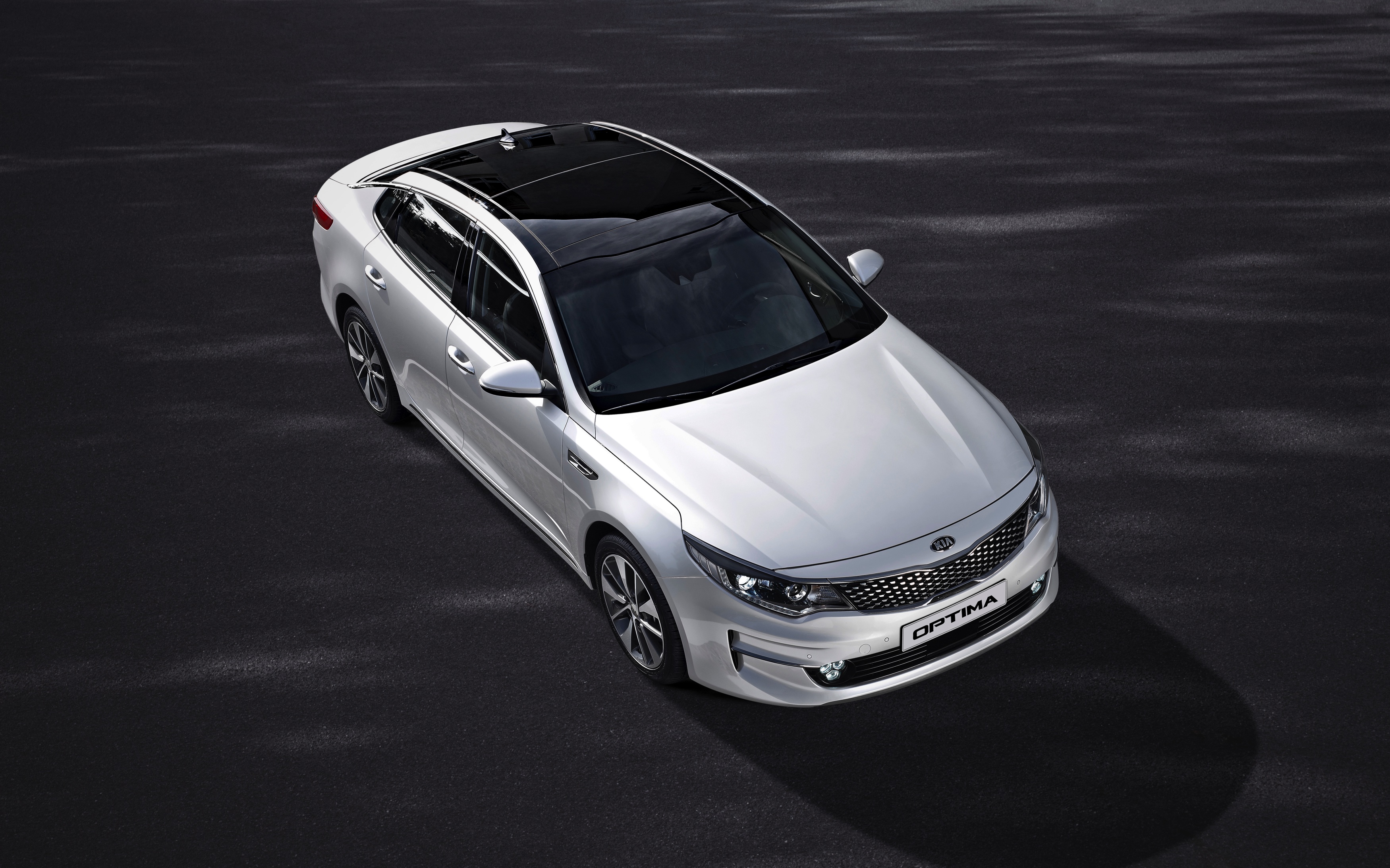 Kias nieuwe Optima komt in het laatste kwartaal van dit jaar op de markt. De 1,7 liter diesel trapt af, maar snel zullen een snelle variant en een plug-in hybride volgen.