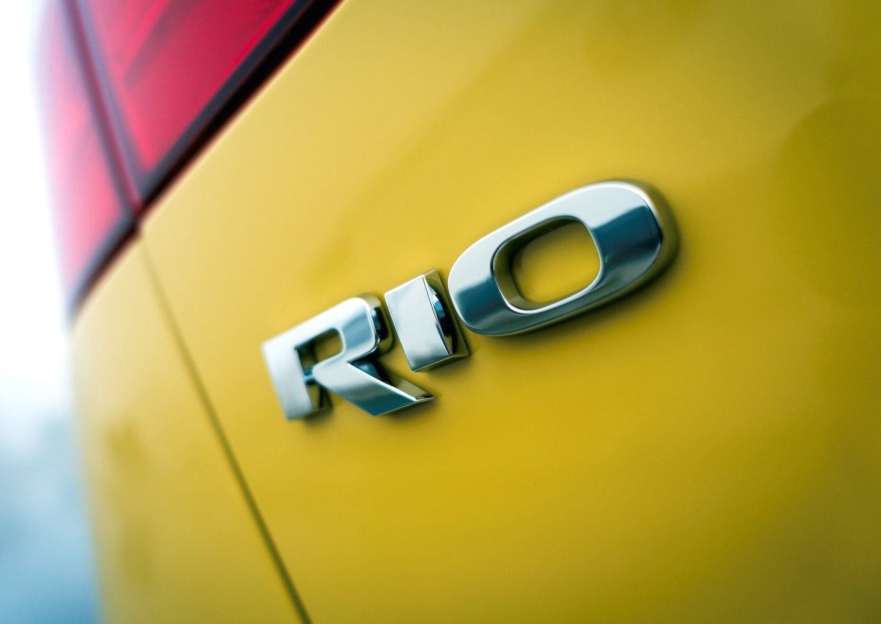 Nieuwe generatie Kia Rio komt ook als SUV op de markt. In deze video zien we de nieuwe Rio zoals hij in 2017 gentroduceerd wordt.