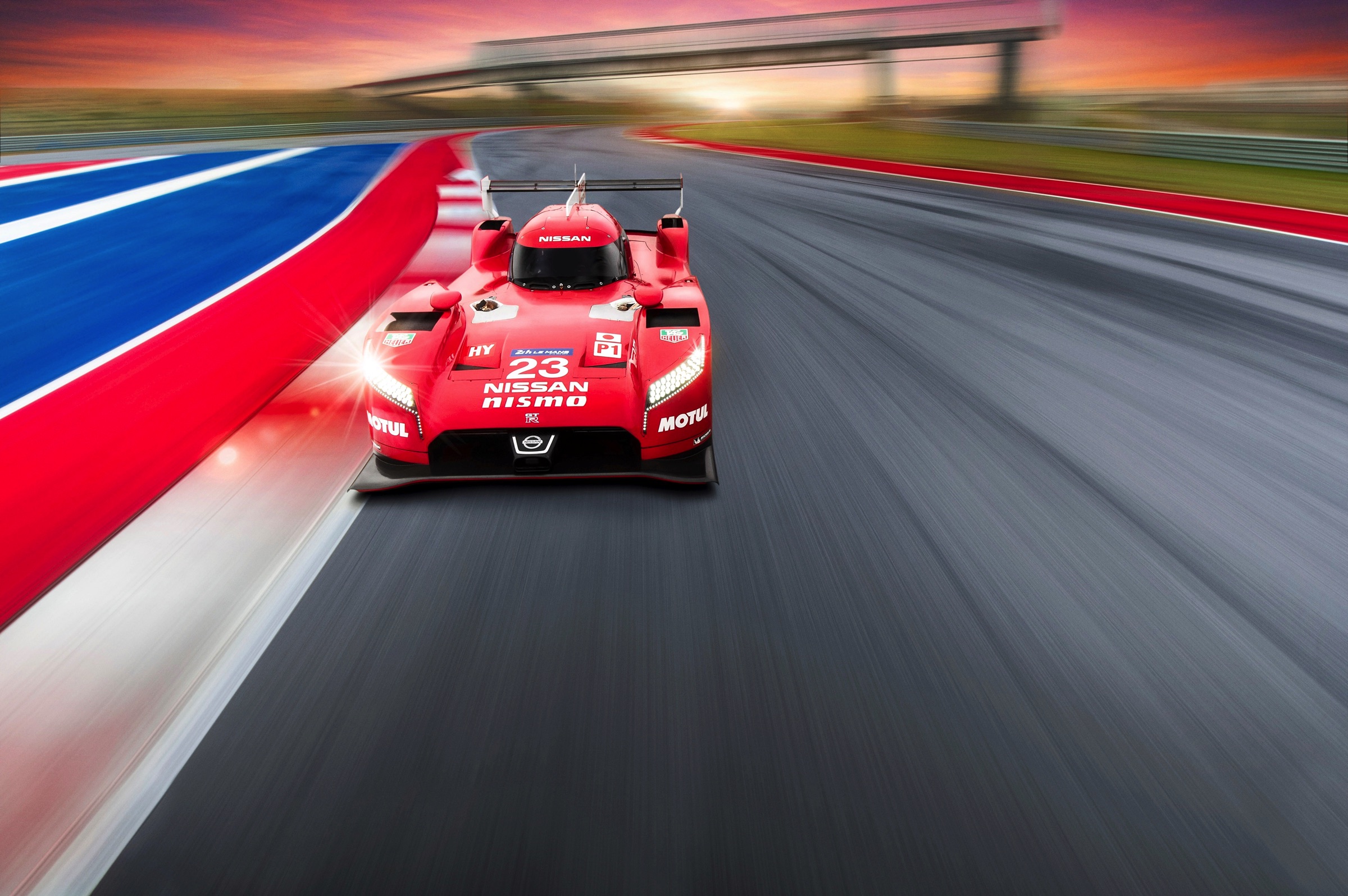 Nissan onthulde vannacht tijdens de Super Bowl de GT-R LM Nismo, die het op moet gaan nemen tegen autos als de Toyota TS040, de Audi R18 en de Porsche 919 in de LM P1-klasse in de 24 uren van Le Mans