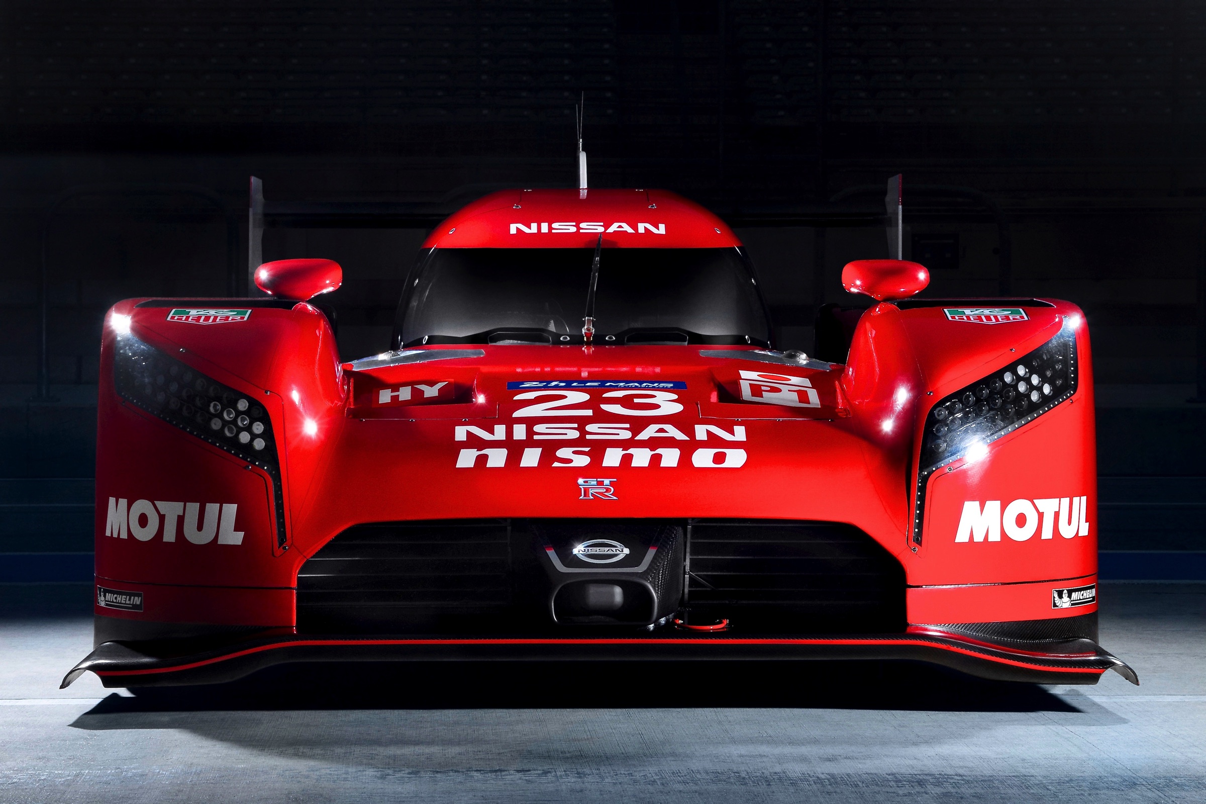 Nissan onthulde vannacht tijdens de Super Bowl de GT-R LM Nismo, die het op moet gaan nemen tegen autos als de Toyota TS040, de Audi R18 en de Porsche 919 in de LM P1-klasse in de 24 uren van Le Mans