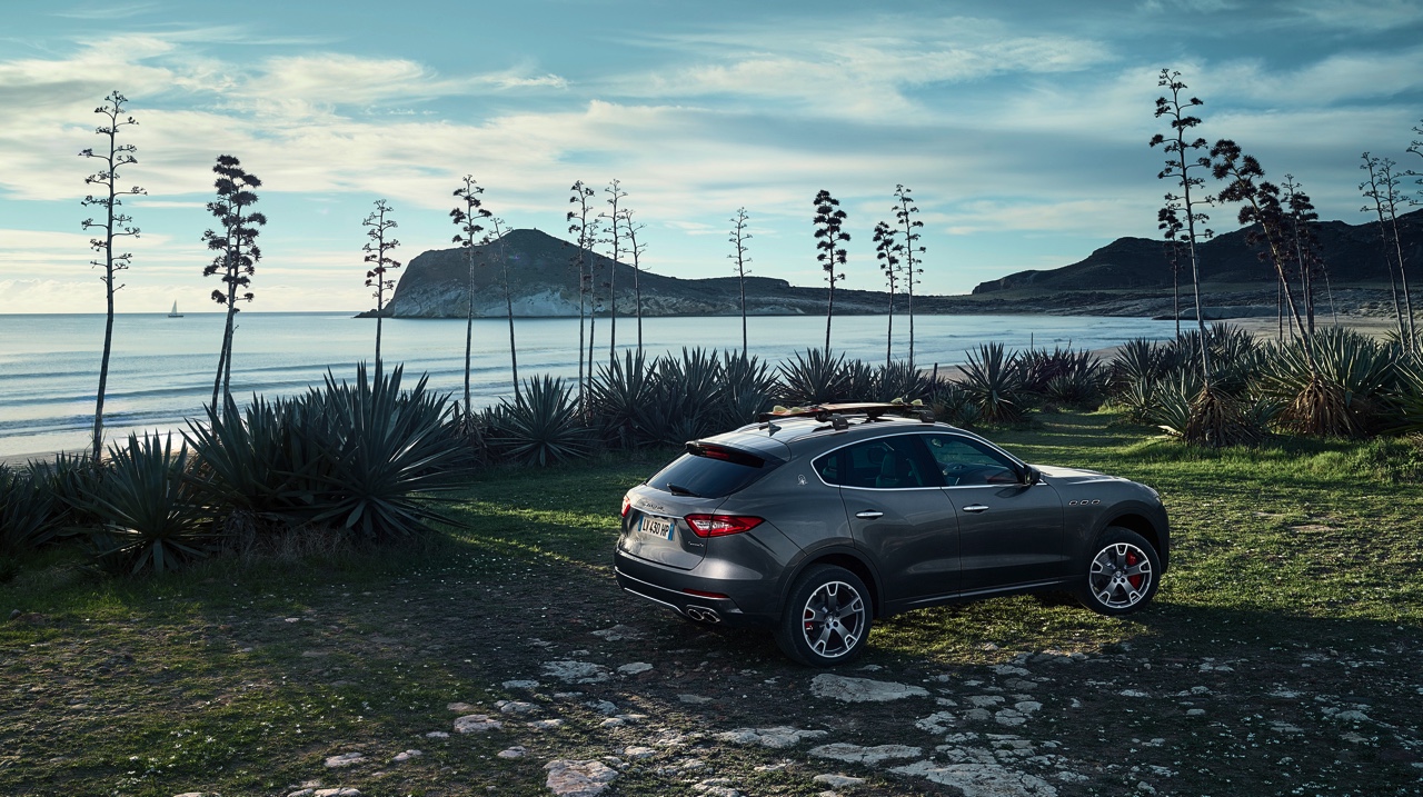 Maserati Levante komt dit voorjaar naar Nederland. We zetten de prijzen en uitvoeringen op een rij.