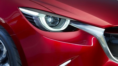 De nieuwe Mazda2 is als zandsculptuur in Nederland bij Mazda Mulder Rotterdam, voorafgaand aan het showroomdebuut van de echte Mazda2 in maart 2015.