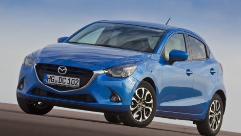 Vanafprijs nieuwe Mazda2 komt op 14.490 euro, met standaard vijf deuren en 20% bijtelling.