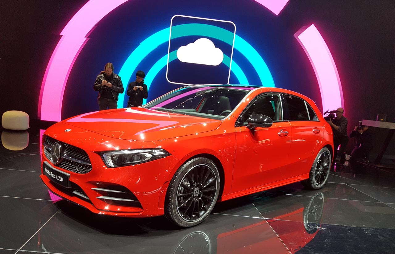 Mercedes geeft de nieuwe A-klasse stevige prijs mee