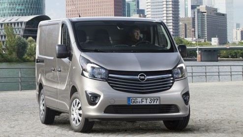 Nieuwe Opel Vivaro introductie. Vanaf de zomer 2014 in Nederland op de markt. Zo'n 22 centimeter langer en veel zuiniger.