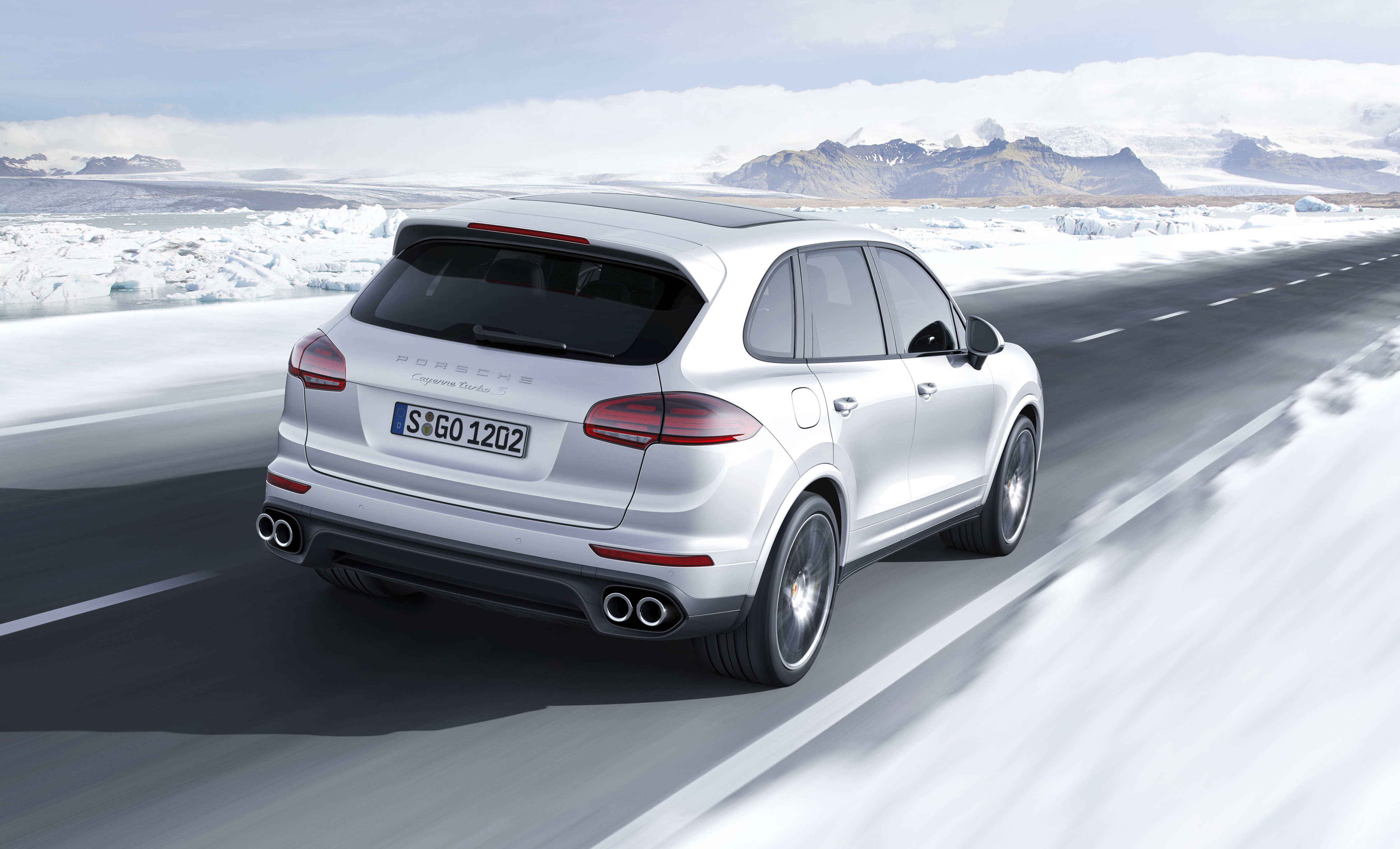Porsche Cayenne Turbo S beleeft debuut op Detroit Auto Show met 570 pk, 800 Nm en een record rondetijd.