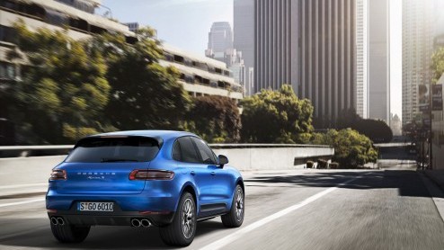 Porsche Macan maakt debuut in Tokio en Los Angeles. Begin april 2014 in Nederlandse showrooms. Prijzen vanaf 75 mille.