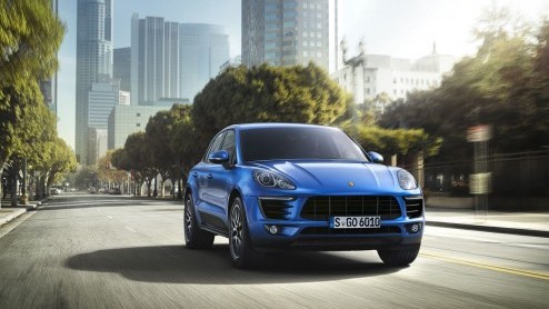 Porsche Macan maakt debuut in Tokio en Los Angeles. Begin april 2014 in Nederlandse showrooms. Prijzen vanaf 75 mille.